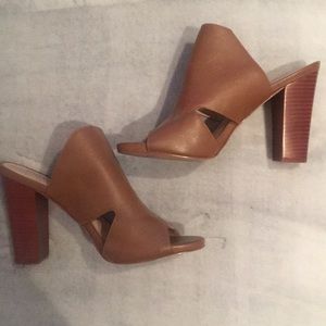 Firth Heeled Leather Sandal
